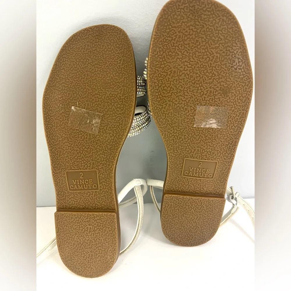 Vince Camuto- Sandals, Size:2, New with tag on‎ bottom, Silver, Strap
